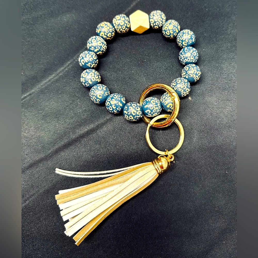 # JC73 Bracelet Keychain - Picture 4 of 4